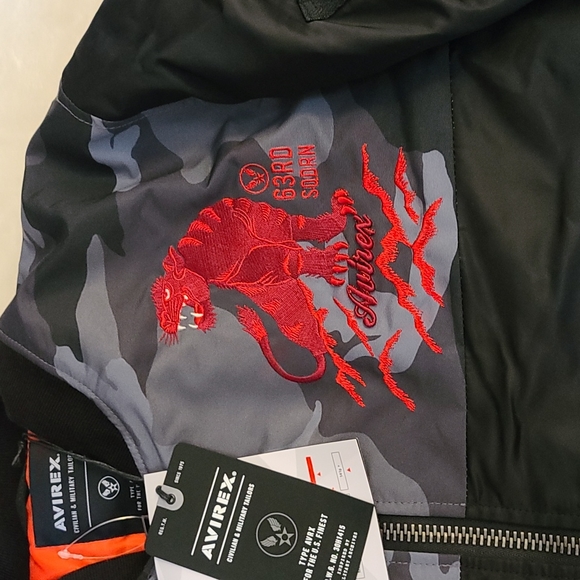 Avirex Men's Jacket - Picture 3 of 8